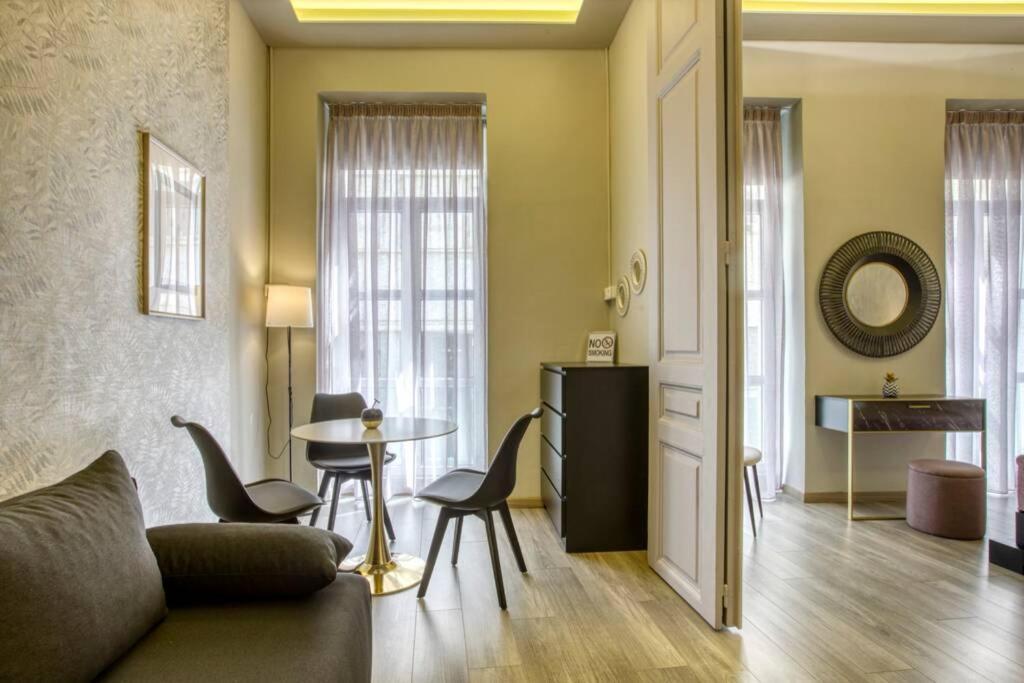 شقة Plaka Filotheis House B أثينا المظهر الخارجي الصورة