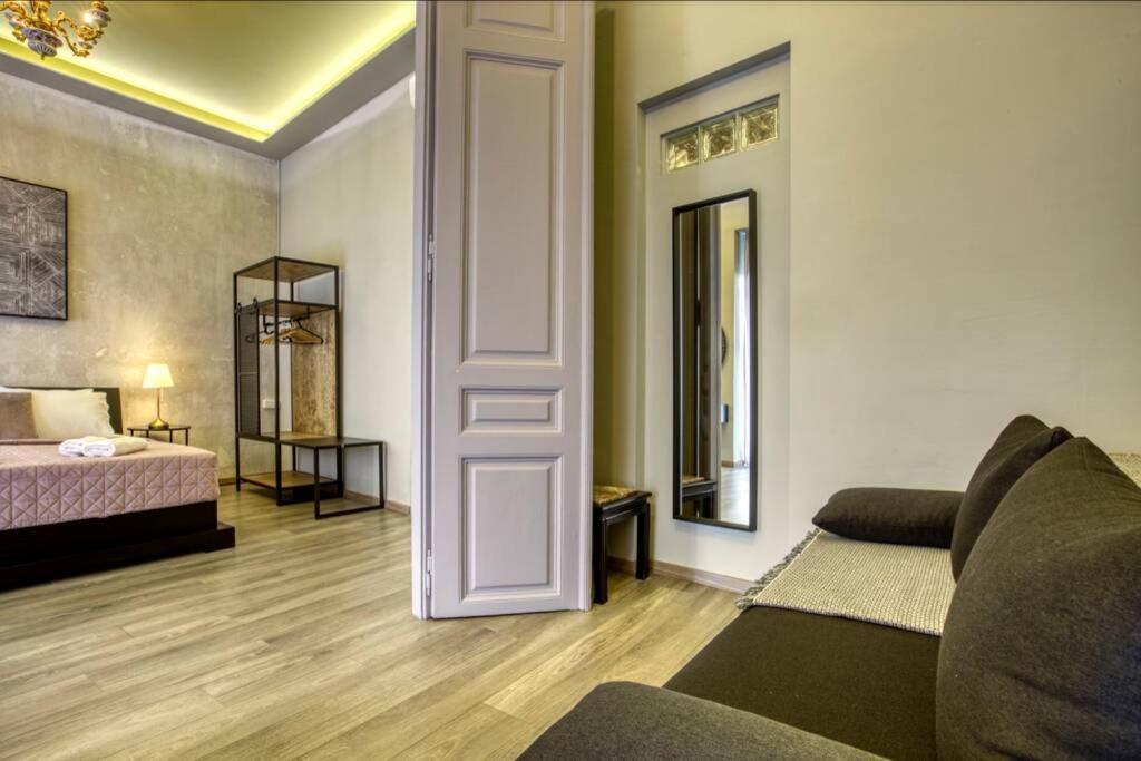 شقة Plaka Filotheis House B أثينا المظهر الخارجي الصورة